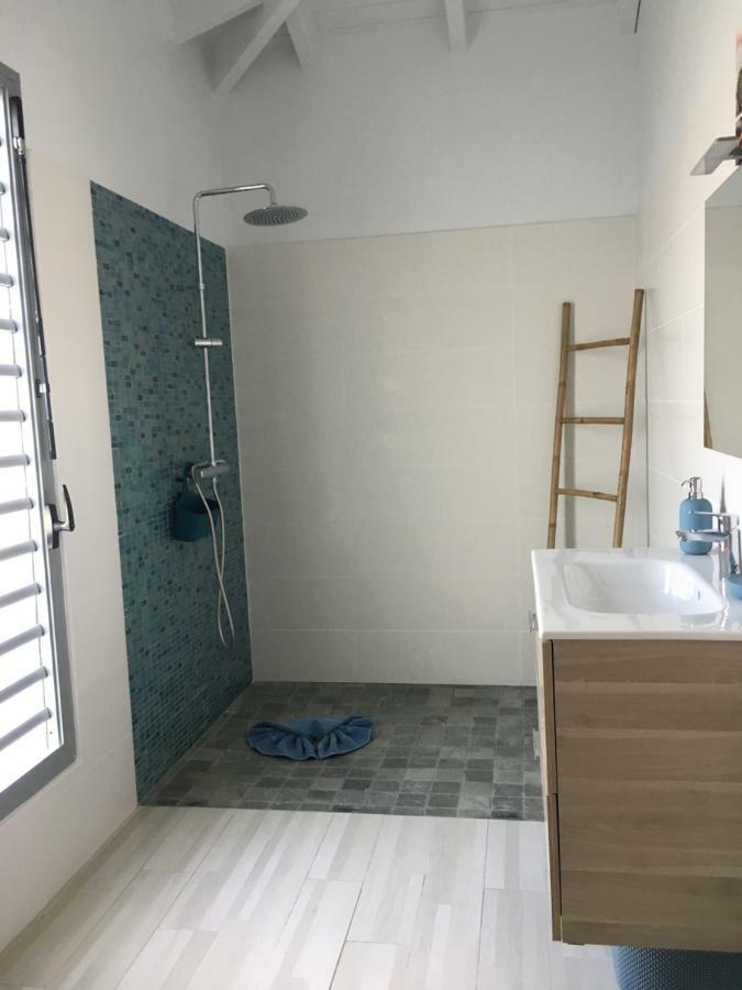 Residence Eden Ocean Avec Vue Mer サン・フランソワ エクステリア 写真